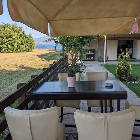 Nafpaktos Beach Apartment Exterior photo